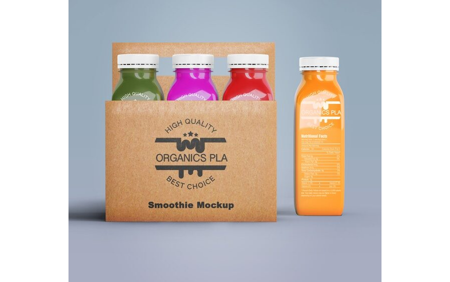 Plastic bottles of organic smoothie in cardboard boxes Free Psd