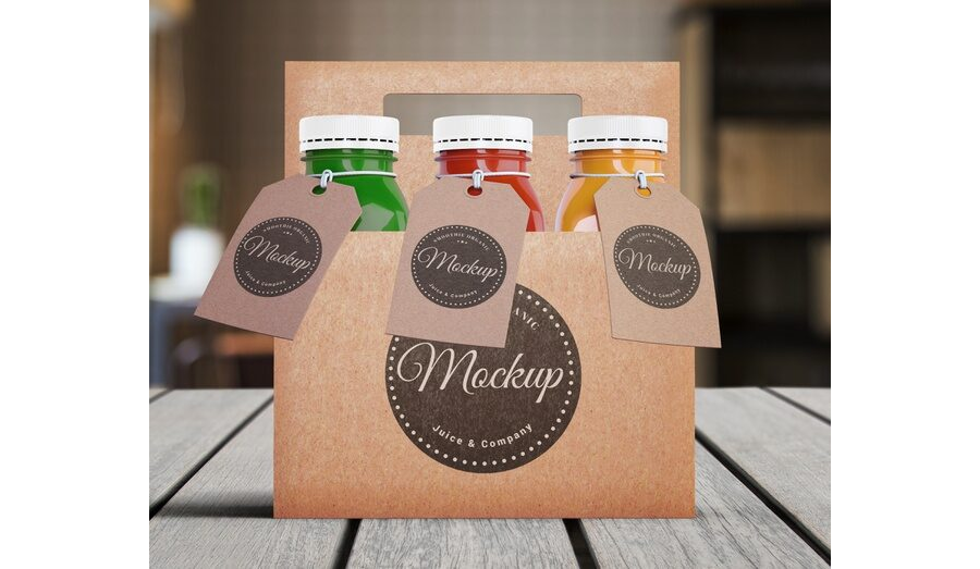 Plastic bottles of organic smoothie in cardboard boxes and labels Free Psd